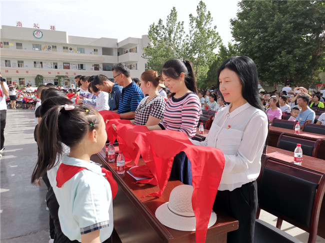 13f20145affd422c828a1d15d8b1b3f7.jpg