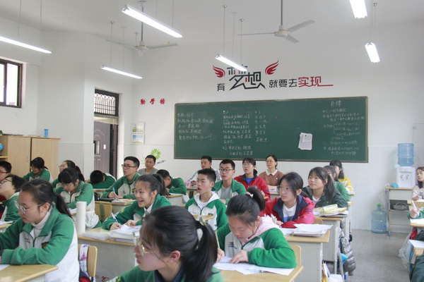 27c6c4ed82f841cd874ccbd094e3110a.JPG