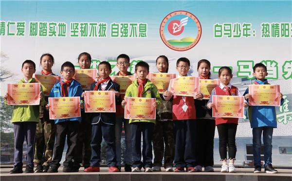 28cefb5dde3d4279b2c676f3ec80450d.jpg