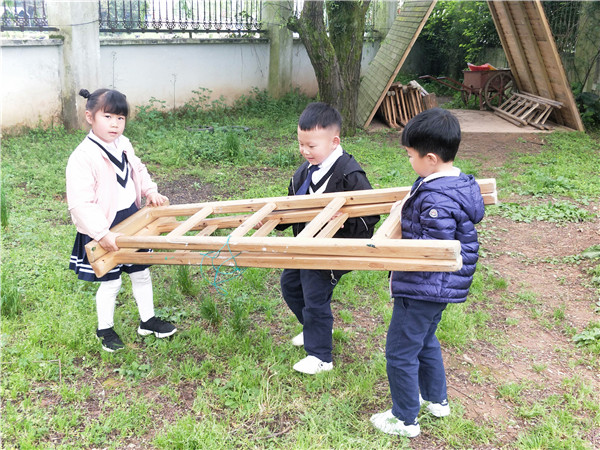 2c0bdec985f34cd5a49cb36bfc1ffd10.jpg