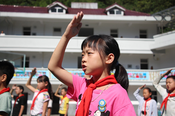 2f5fe96107a445a5a58727a29fd23374.jpg