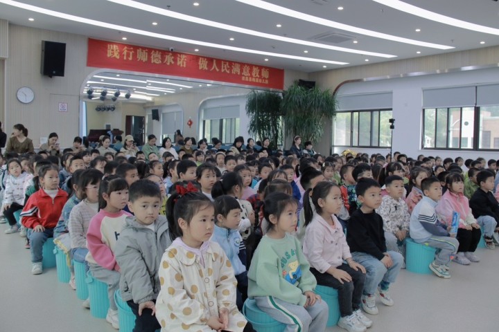 3d32f1357ef64b9382ee180f0f27bf90.jpg