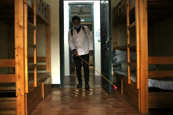 3d730aa6adca4e1c94b509cb8ad95a32.jpg