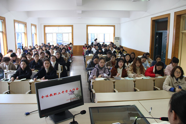 470d08cdc23649a6ac47523fca3996cf.jpg