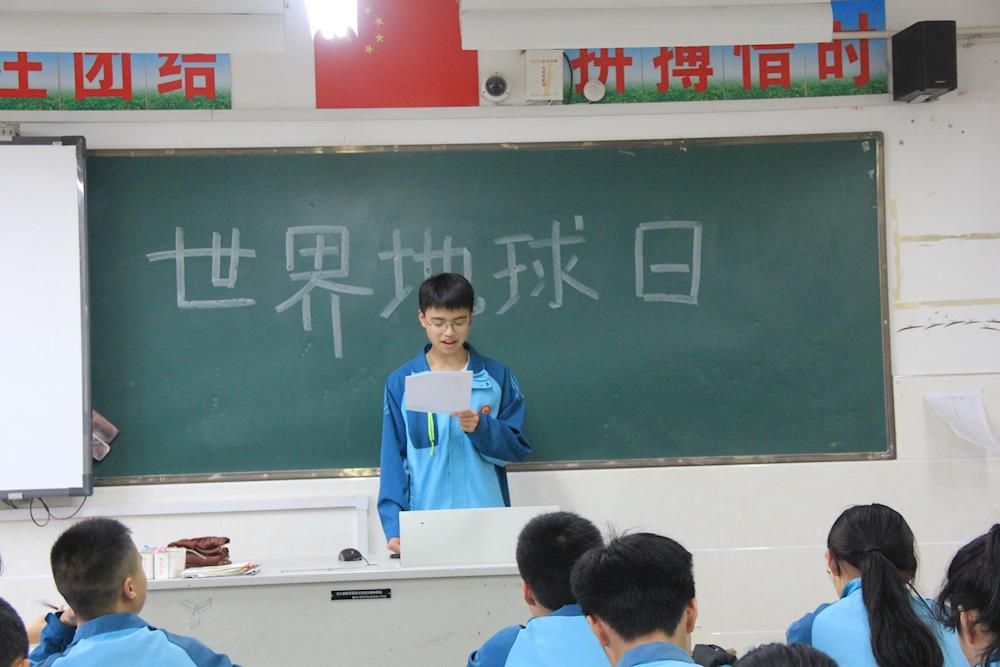 56a09220b3464caaa931af66591ea8c6.jpg