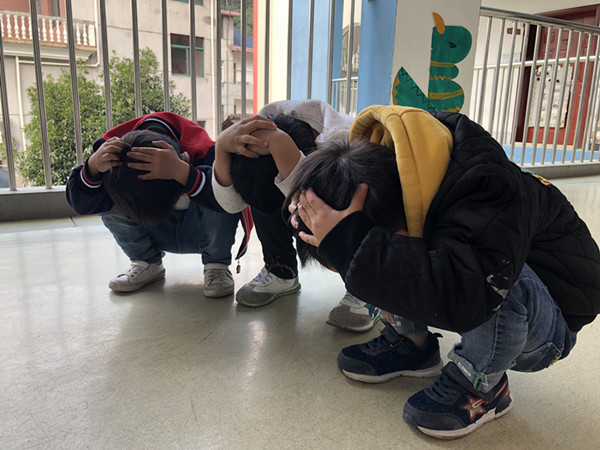 69de4fa965a843ae840e91bf6399e769.jpg