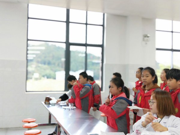 8b3b64fd867a47ccac339e3141becac8.jpg
