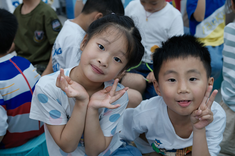 9a30263f7efc477cb3a8e3e13174f094.JPG