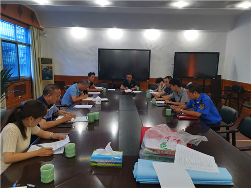 afd6aacea5a5459e8e4f9d3a7604b753.jpg