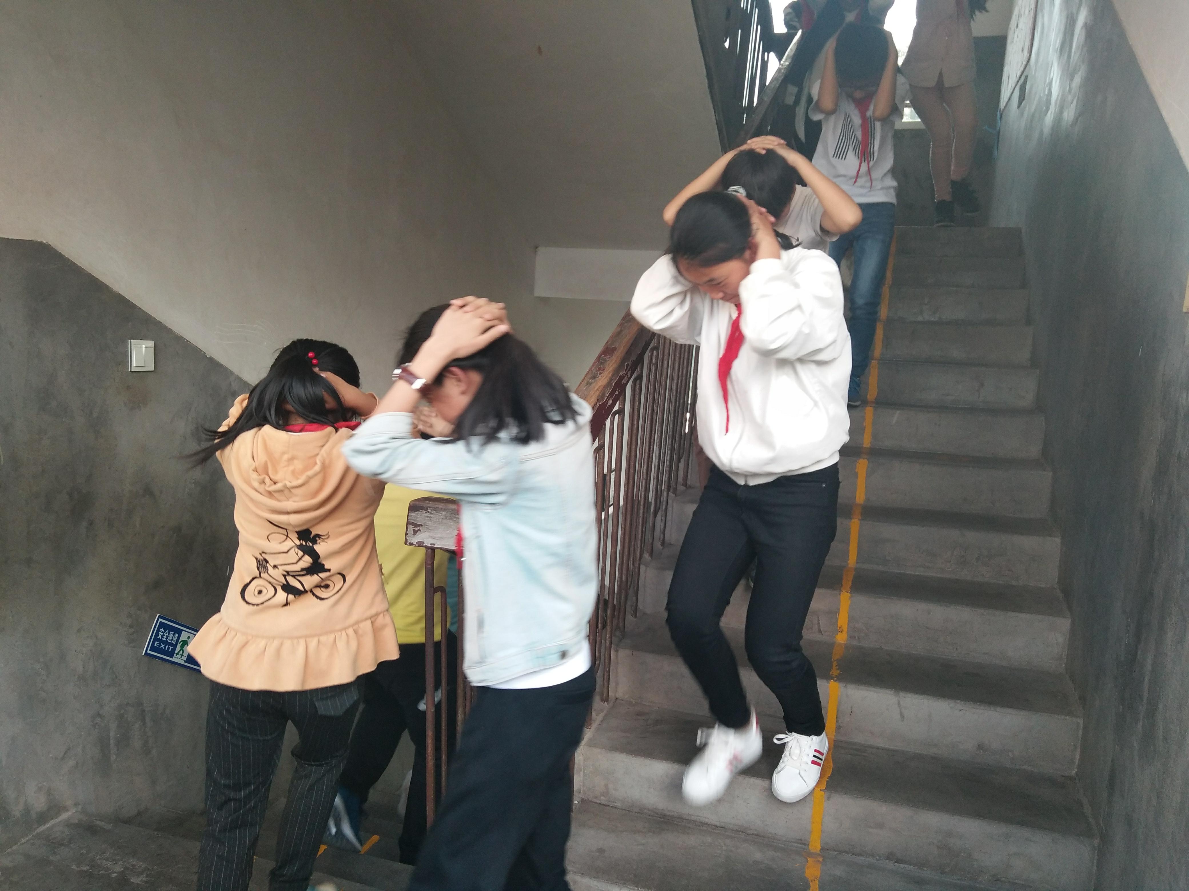 b1a523337bfb41b191ee645250e7b420.jpg