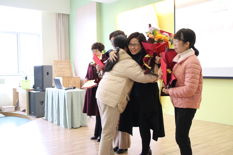 b486ccac652c4d57a61d00a6ad4845ad.jpg