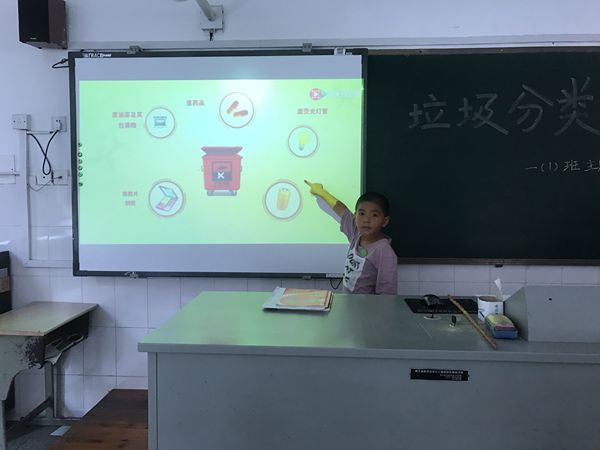 b504301a128444f7bcbc50f2e4f10e19.jpg