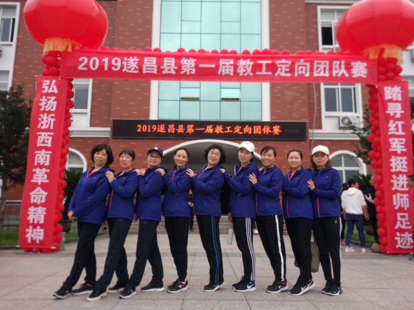 c76bef7f2aef4d2a9486aef77e9b358c.jpg
