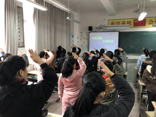 d2bbaadf074f40b5a67eb700568fdf38.jpg