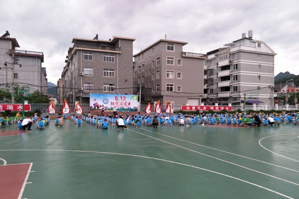 d454e9f21db24ce78806dd09d56fe66e.jpg