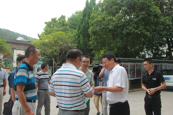 dea65c6d2e4c49afbf93c18fdee3a7bb.JPG