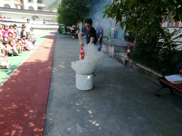 dec1143dba5c4c79aa09f6eecd1bb12c.jpg
