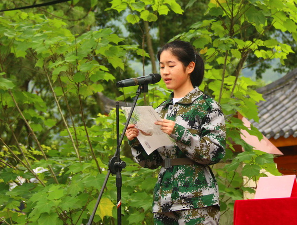 e6c1819cc5dc4cac8406d61a0945a285.JPG
