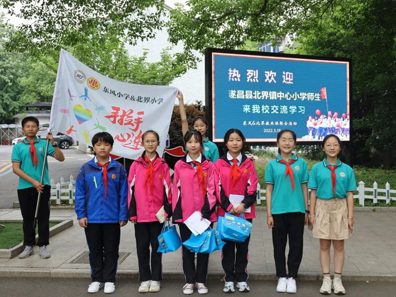 ec6f8466abaa46be9a5f5b681551ef2e.jpg