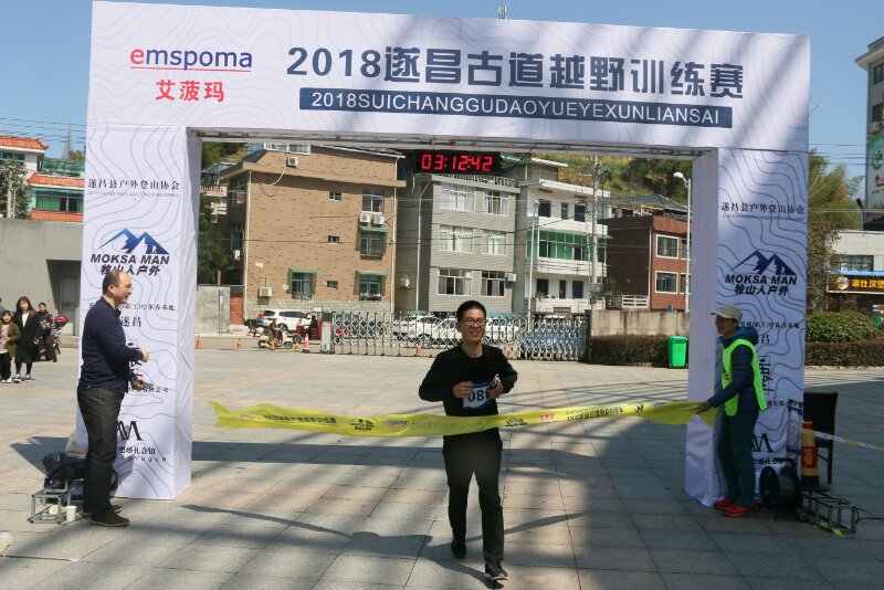 fc5cd8d153aa4241b5def6c31aefefc8.jpg