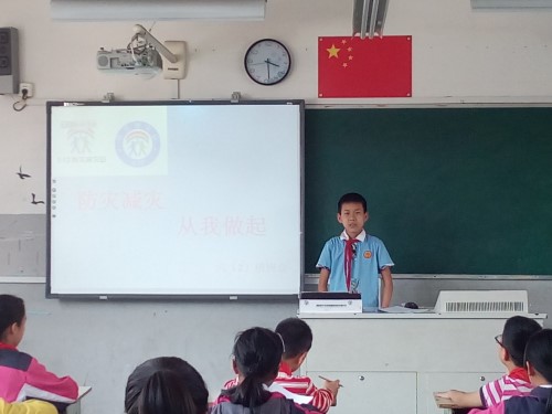 fc60c5032e7449ad8bedea4f4d994308.jpg